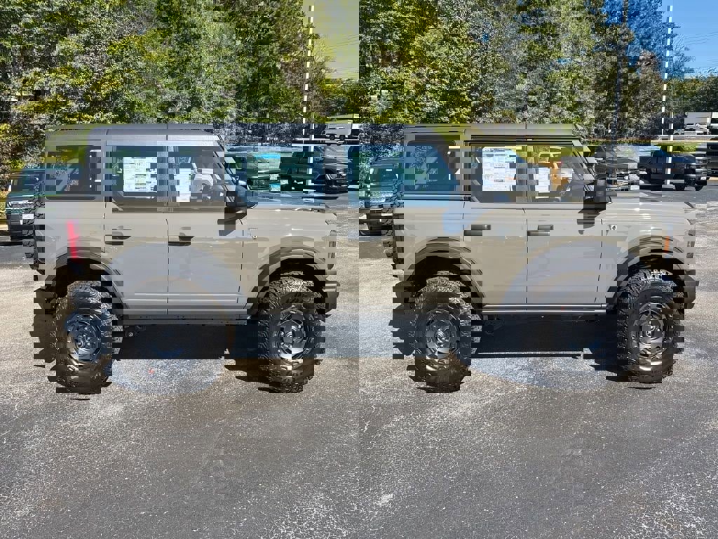 New 2025 Ford Bronco 4-Door w/ Sasquatch Package image 9