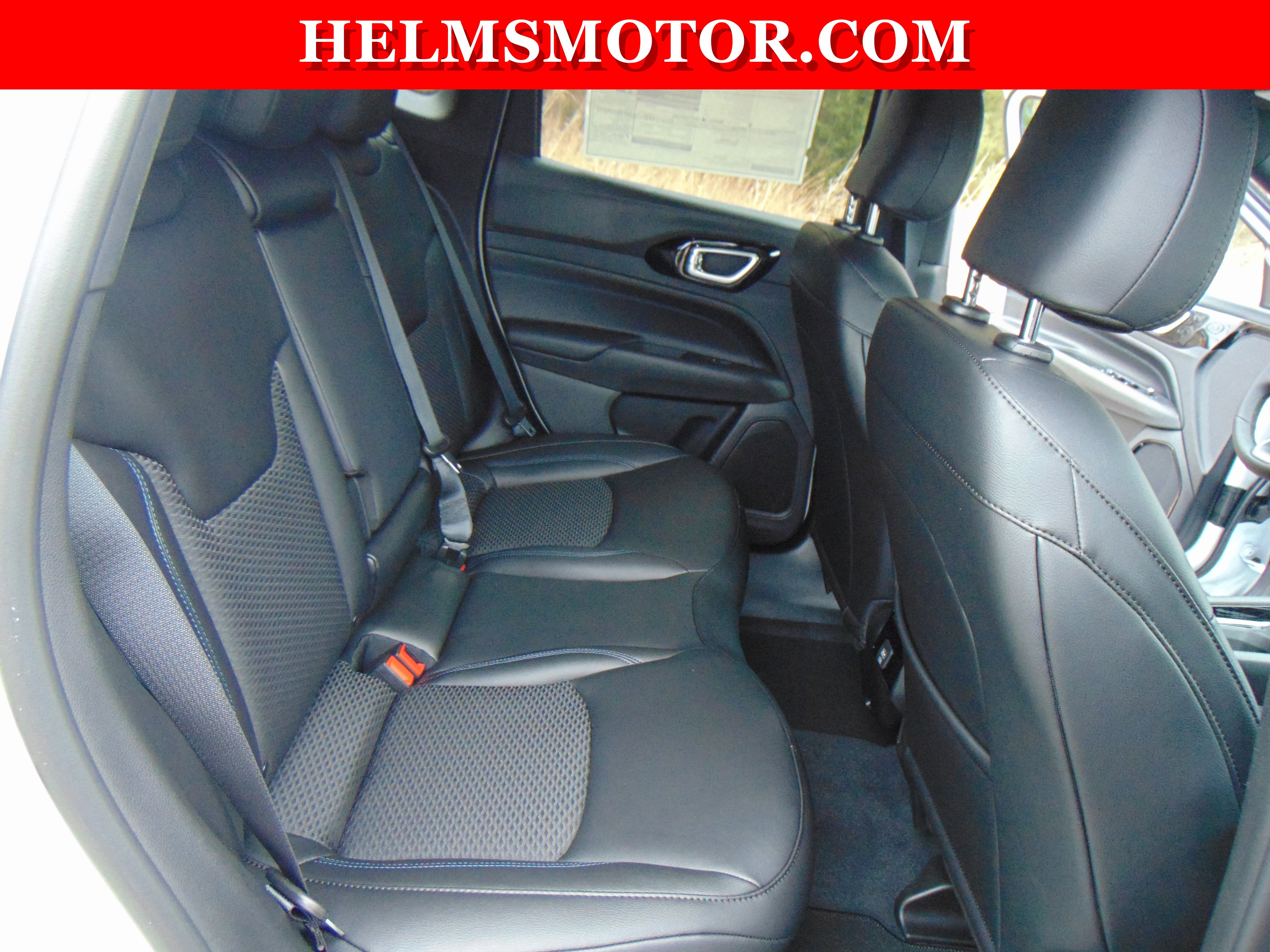 New 2026 Jeep Compass Latitude image 37