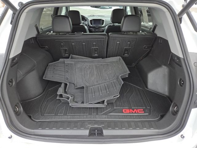 Used 2023 GMC Terrain SLT w/ Infotainment Package II image 27