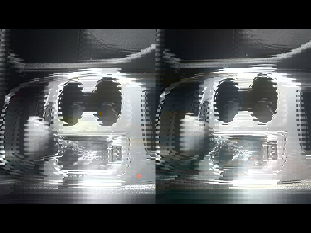 Used 2024 Chevrolet Malibu LT w/ Sport Edition image 22