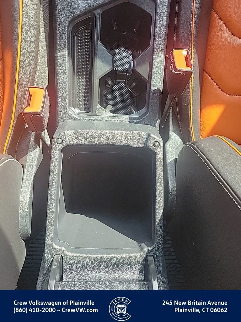 Certified 2021 Volkswagen Tiguan SEL Premium R-Line image 41