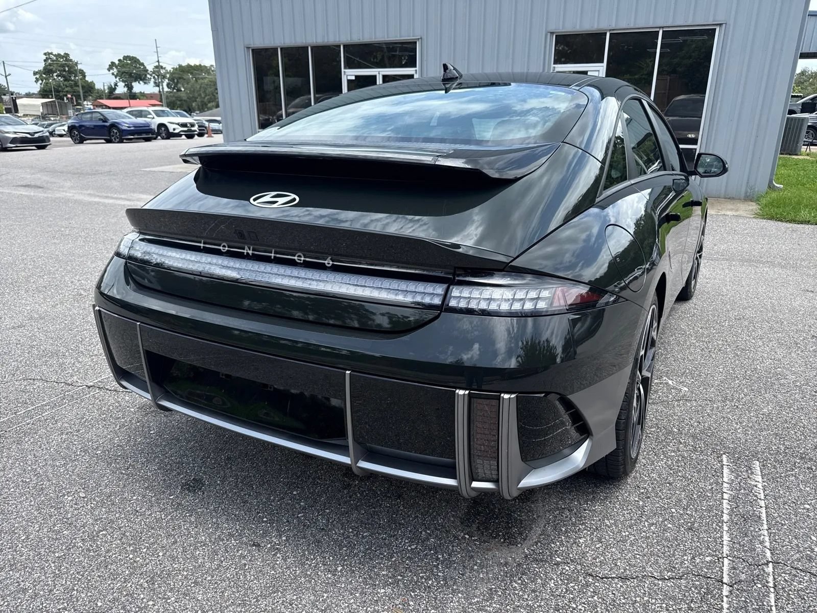 Used 2024 Hyundai Ioniq 6 SEL RWD image 8