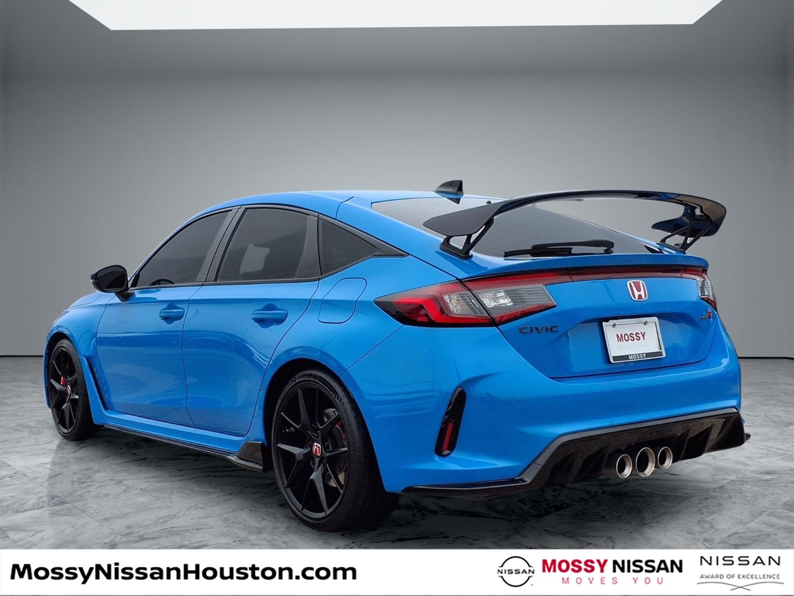 Used 2024 Honda Civic Type R image 2