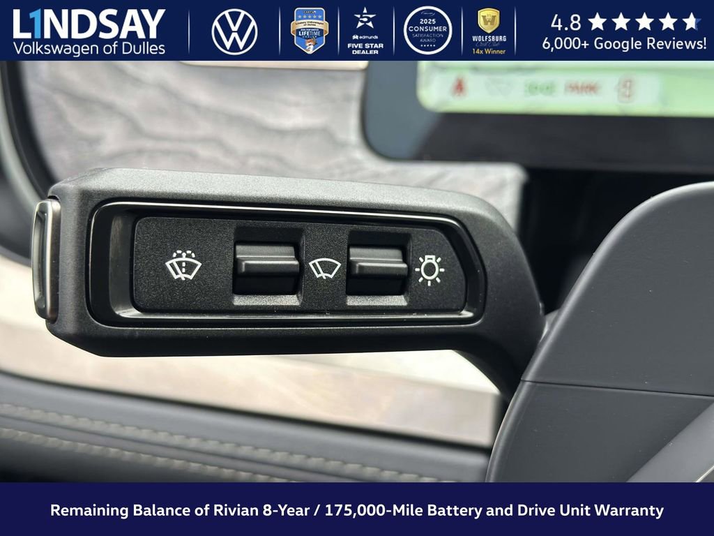 Used 2022 Rivian R1T Adventure image 20