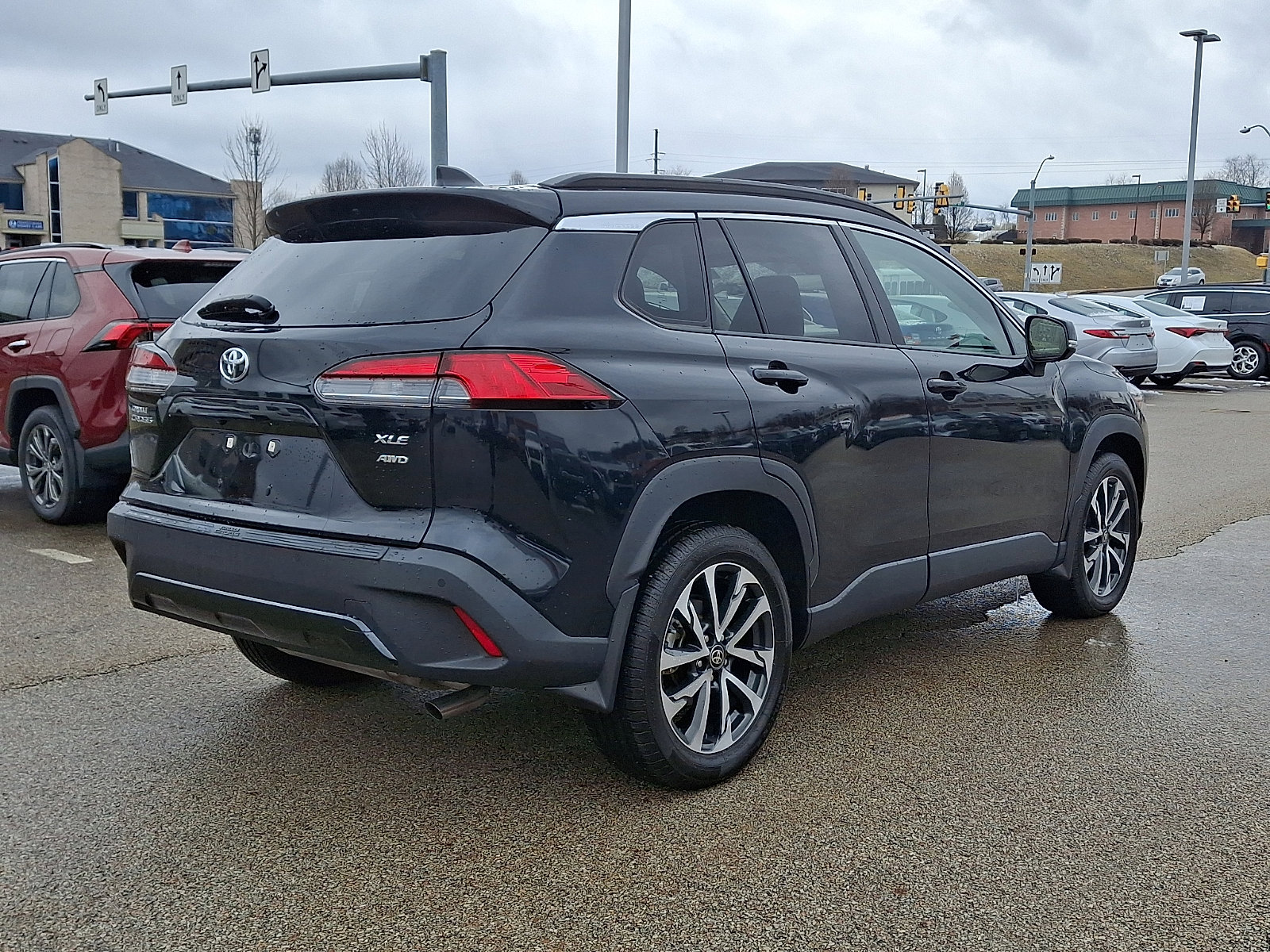 Certified 2022 Toyota Corolla Cross XLE w/ Convenience Package image 6