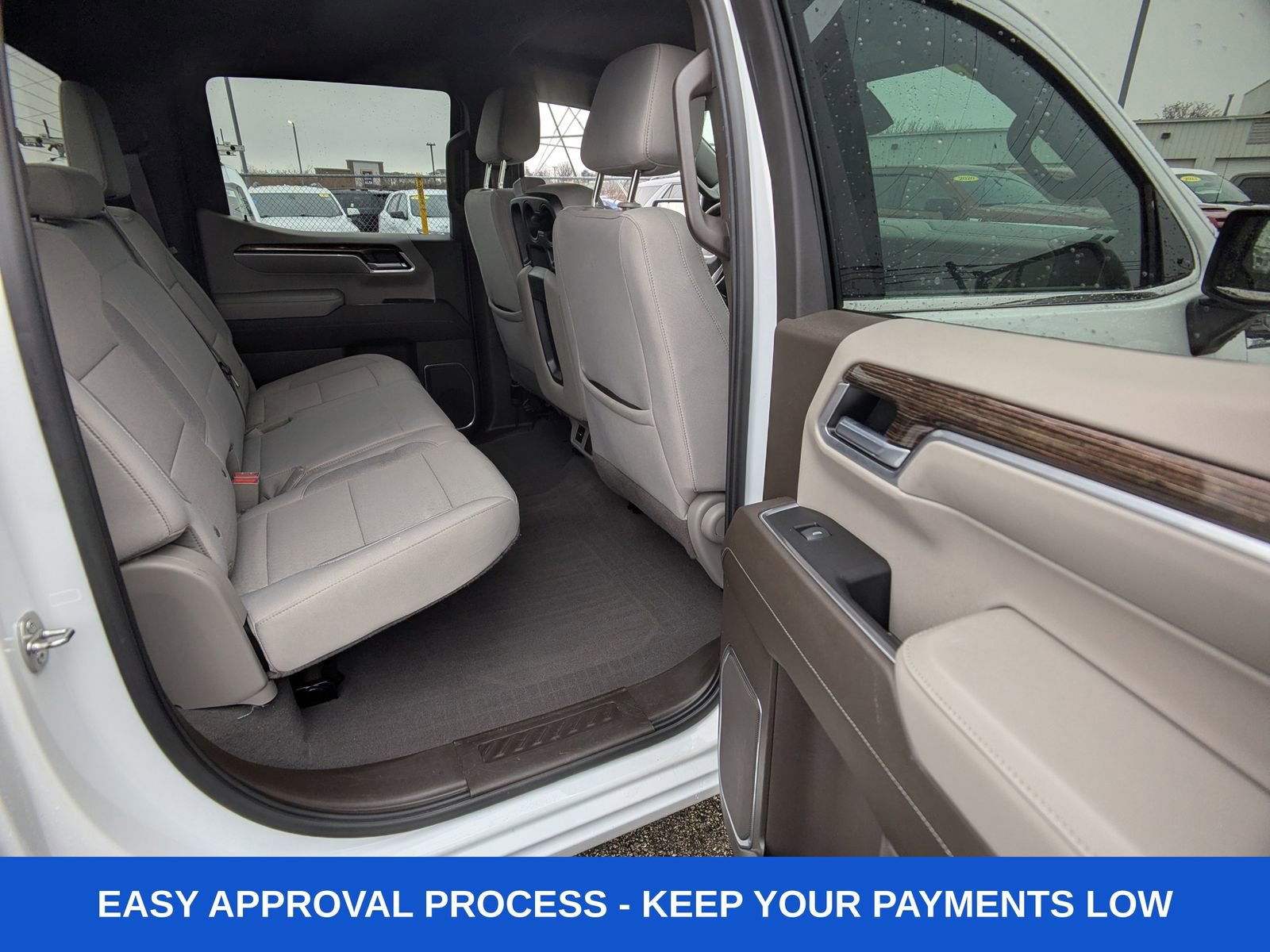 Used 2022 GMC Sierra 1500 SLE image 18