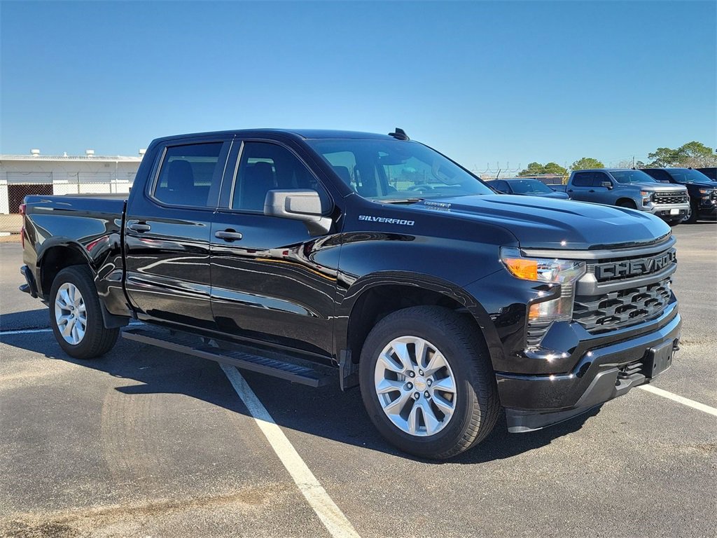 Used 2025 Chevrolet Silverado 1500 Custom image 19