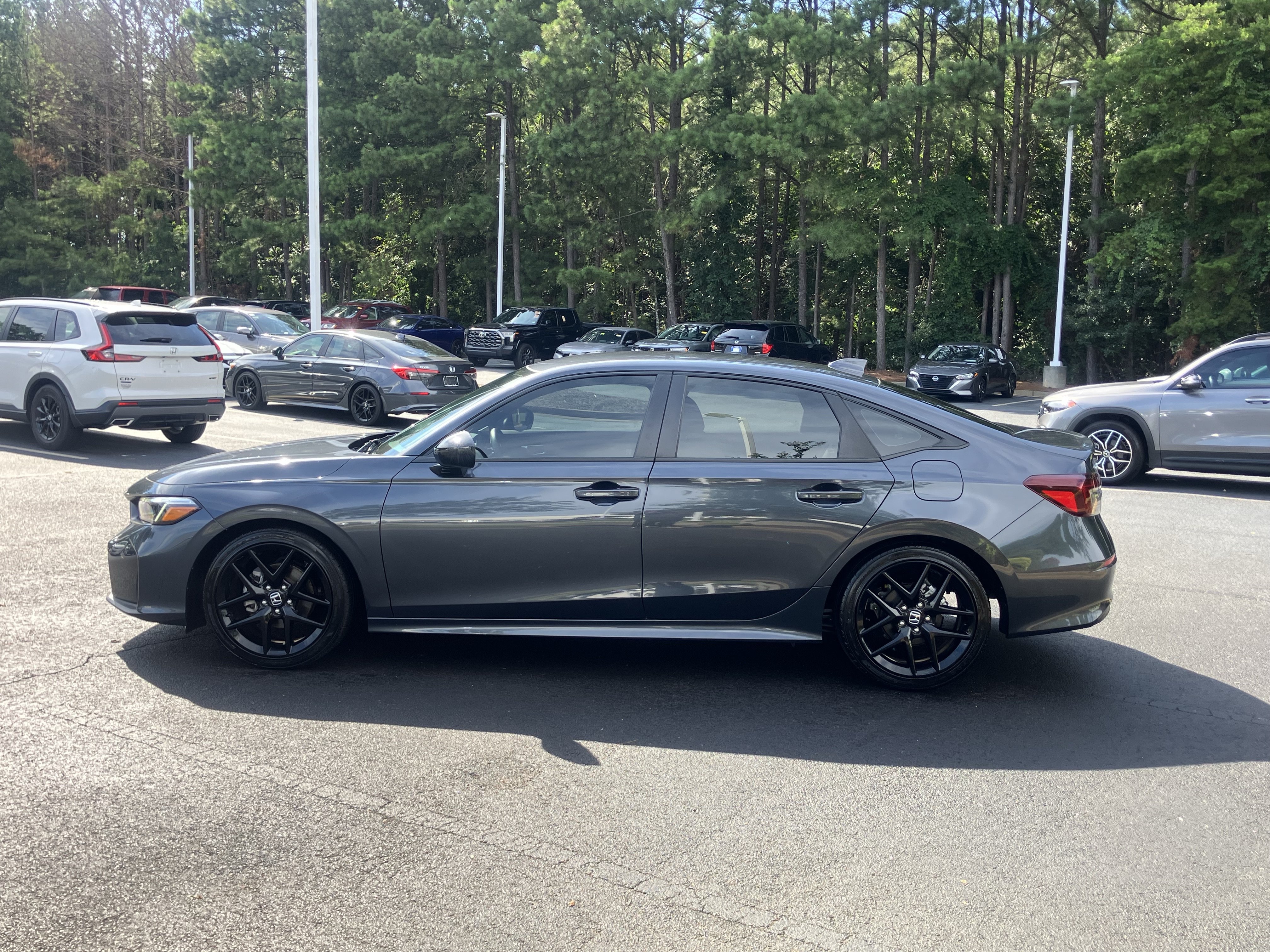 Used 2025 Honda Civic Sport image 7
