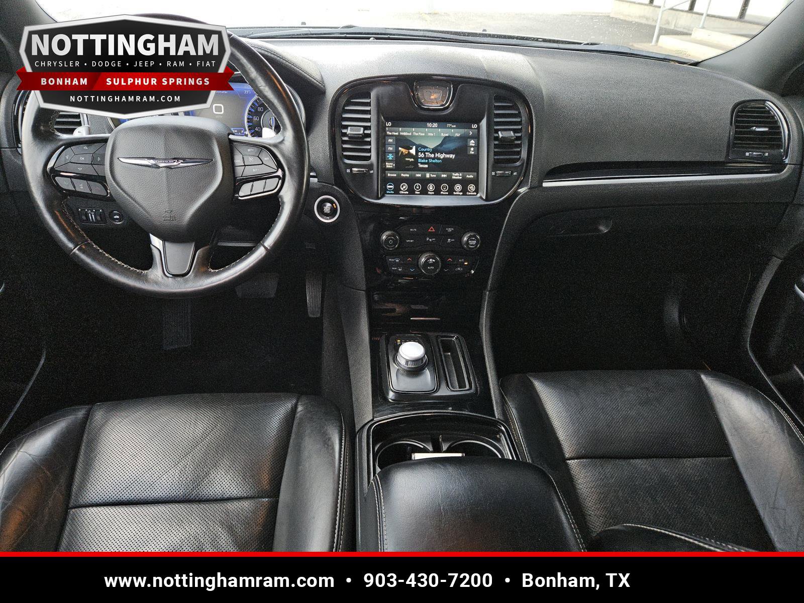 Used 2021 Chrysler 300 S w/ S Model Appearance Package RWD image 12