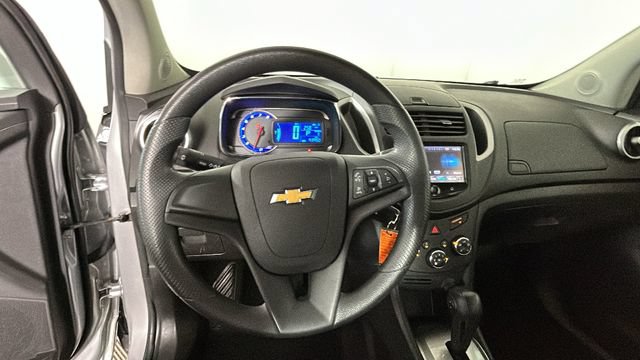 Used 2015 Chevrolet Trax LS FWD image 14