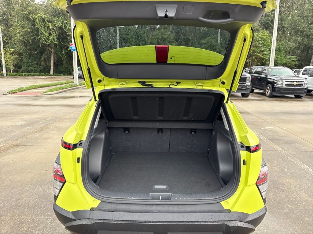 Used 2024 Hyundai Kona SEL image 29