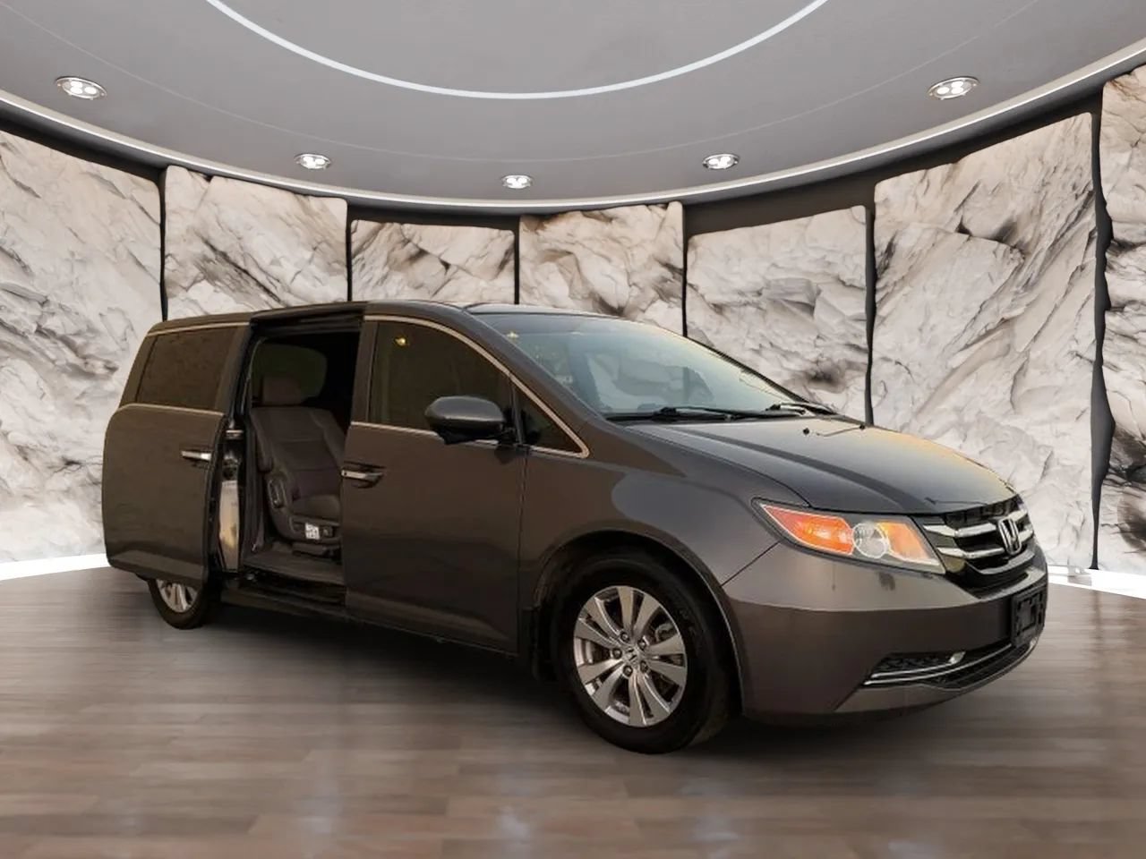 Used 2014 Honda Odyssey EX-L image 3
