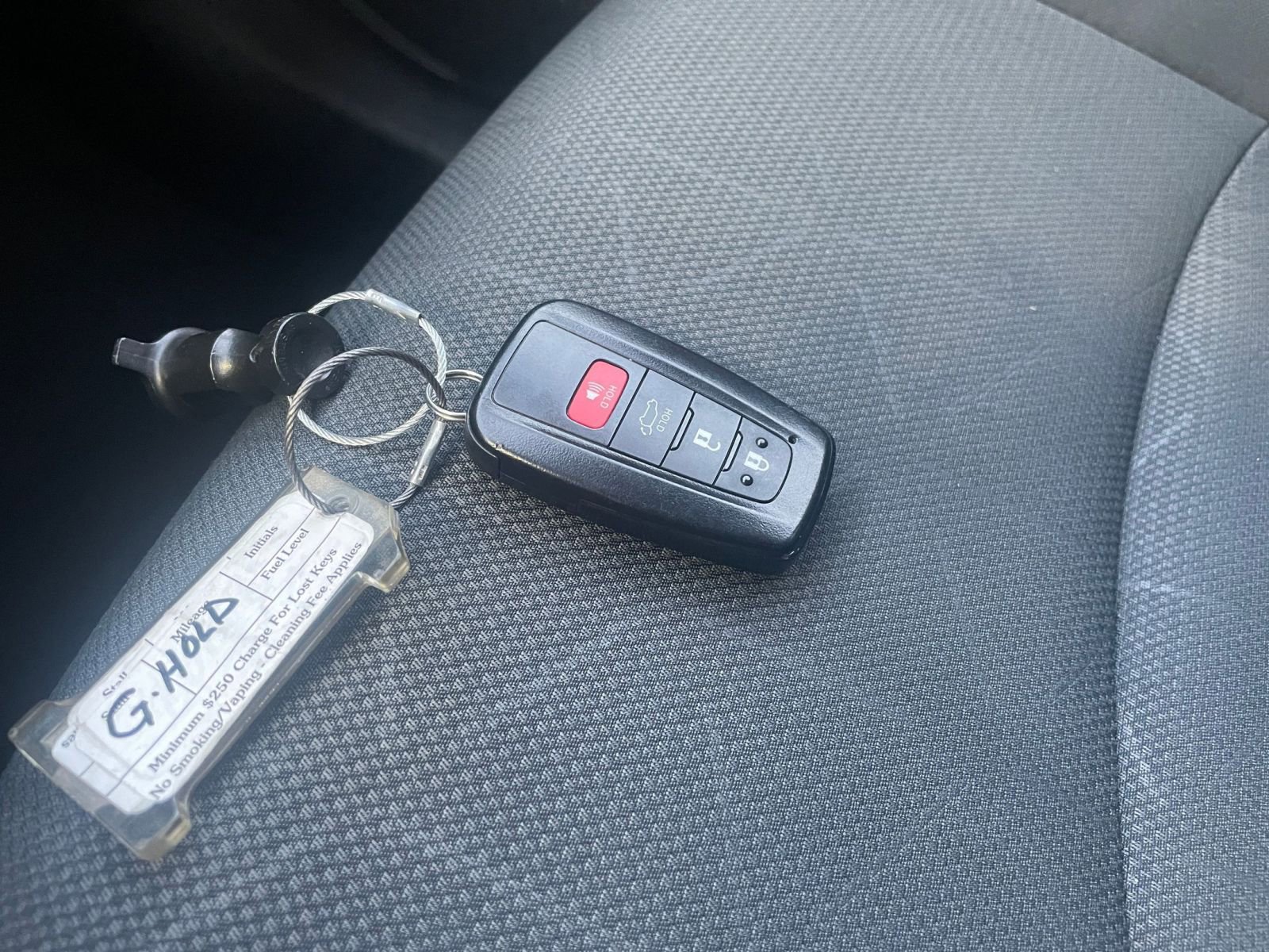 Used 2025 Toyota RAV4 XLE w/ Convenience Package image 22