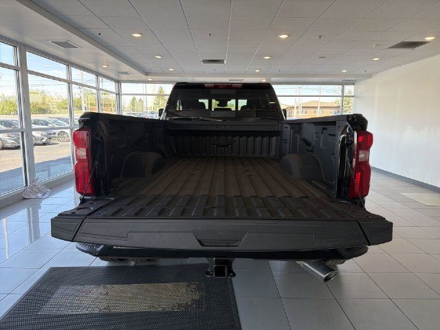 Certified 2026 Chevrolet Silverado 3500 High Country w/ High Country Premium Package AWD/4WD image 16
