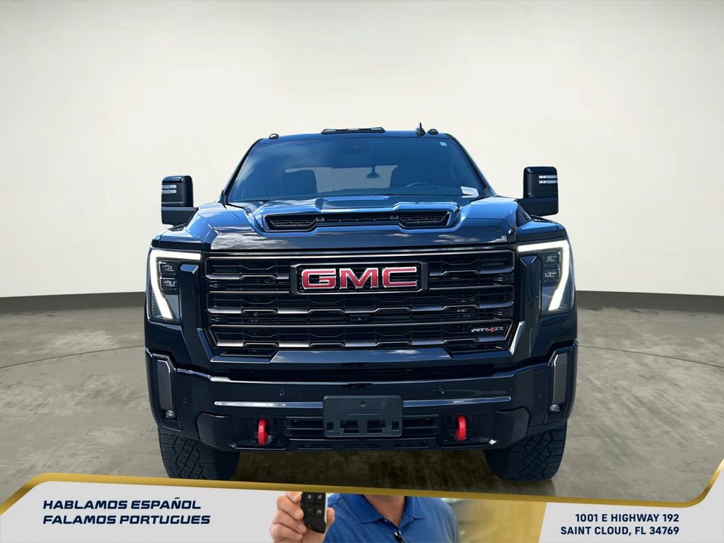 Used 2024 GMC Sierra 2500 AT4X image 10