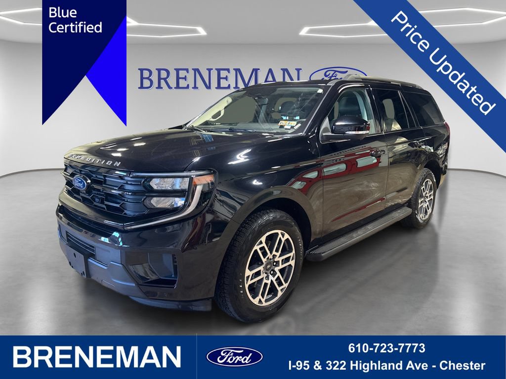 Certified 2025 Ford Expedition Active AWD/4WD image 1