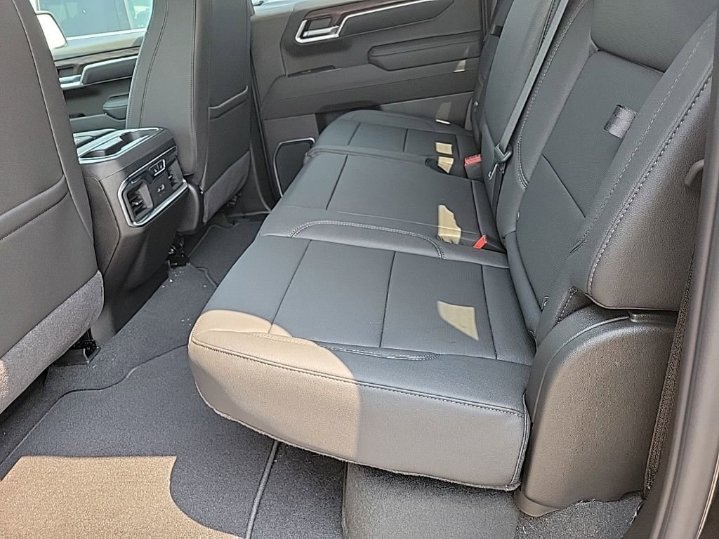 New 2026 GMC Sierra 1500 SLT w/ SLT Premium Plus Package image 9