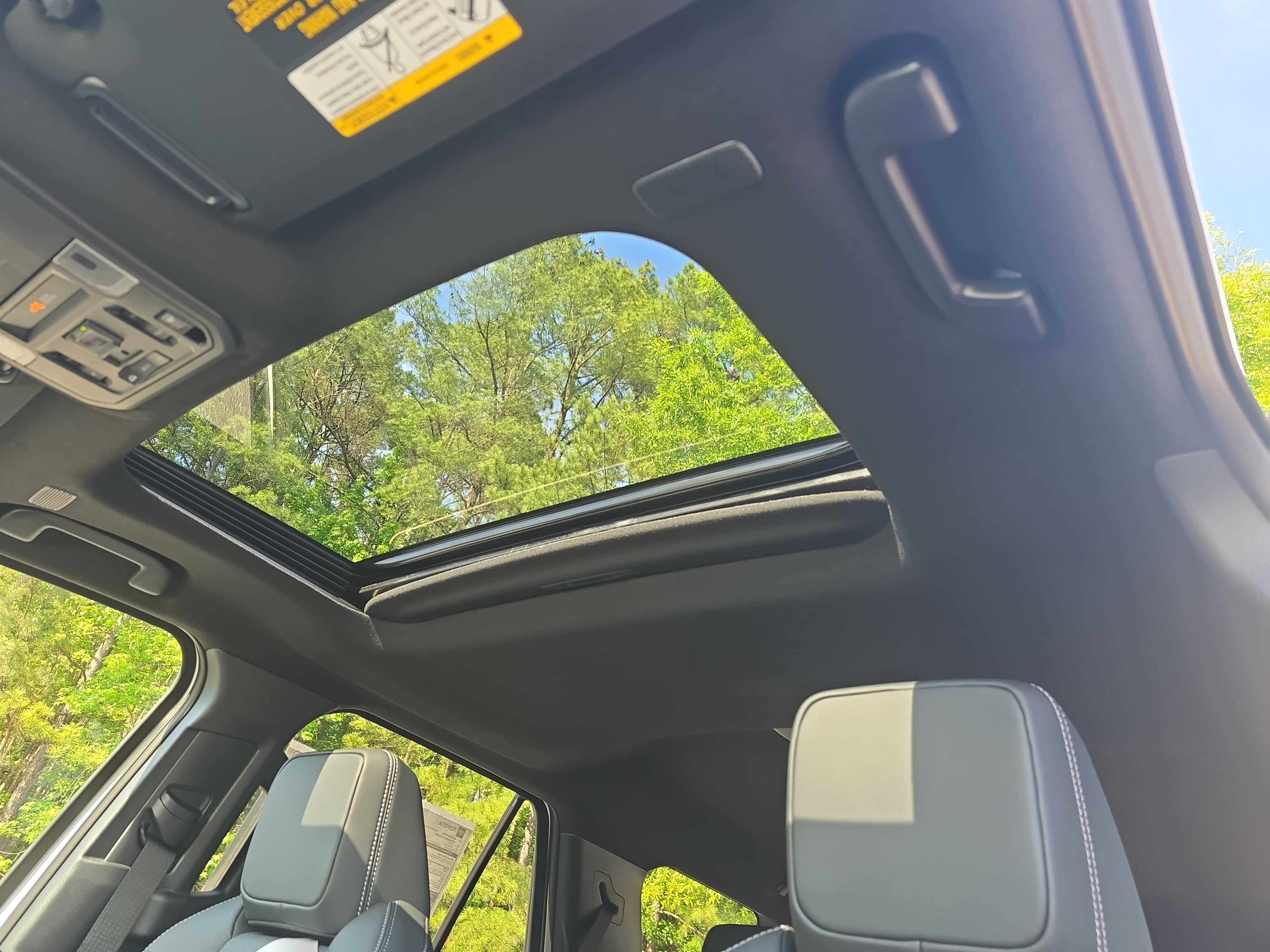 New 2026 Toyota 4Runner Limited AWD/4WD image 30