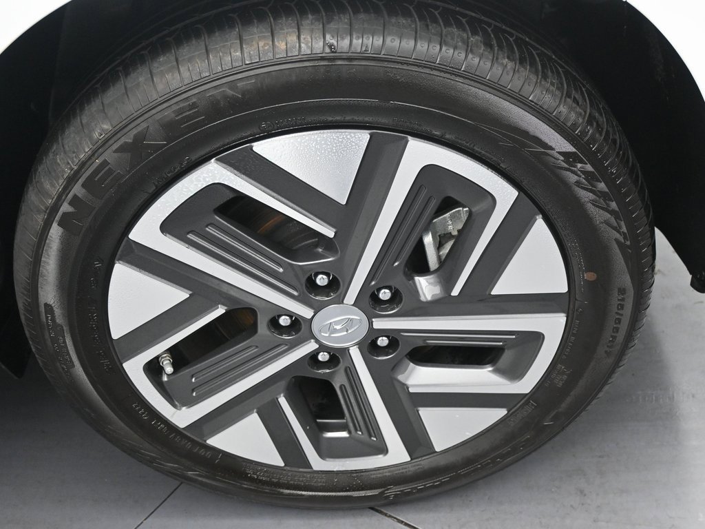 Used 2023 Hyundai Kona SEL image 45