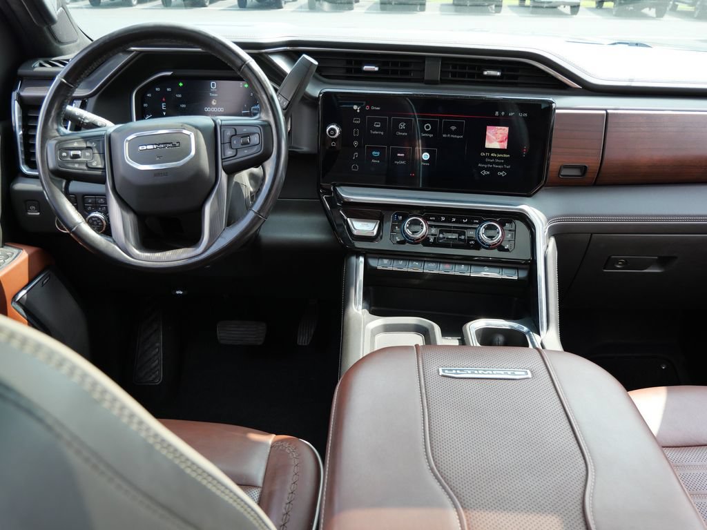 Certified 2024 GMC Sierra 3500 Denali Ultimate AWD/4WD image 26