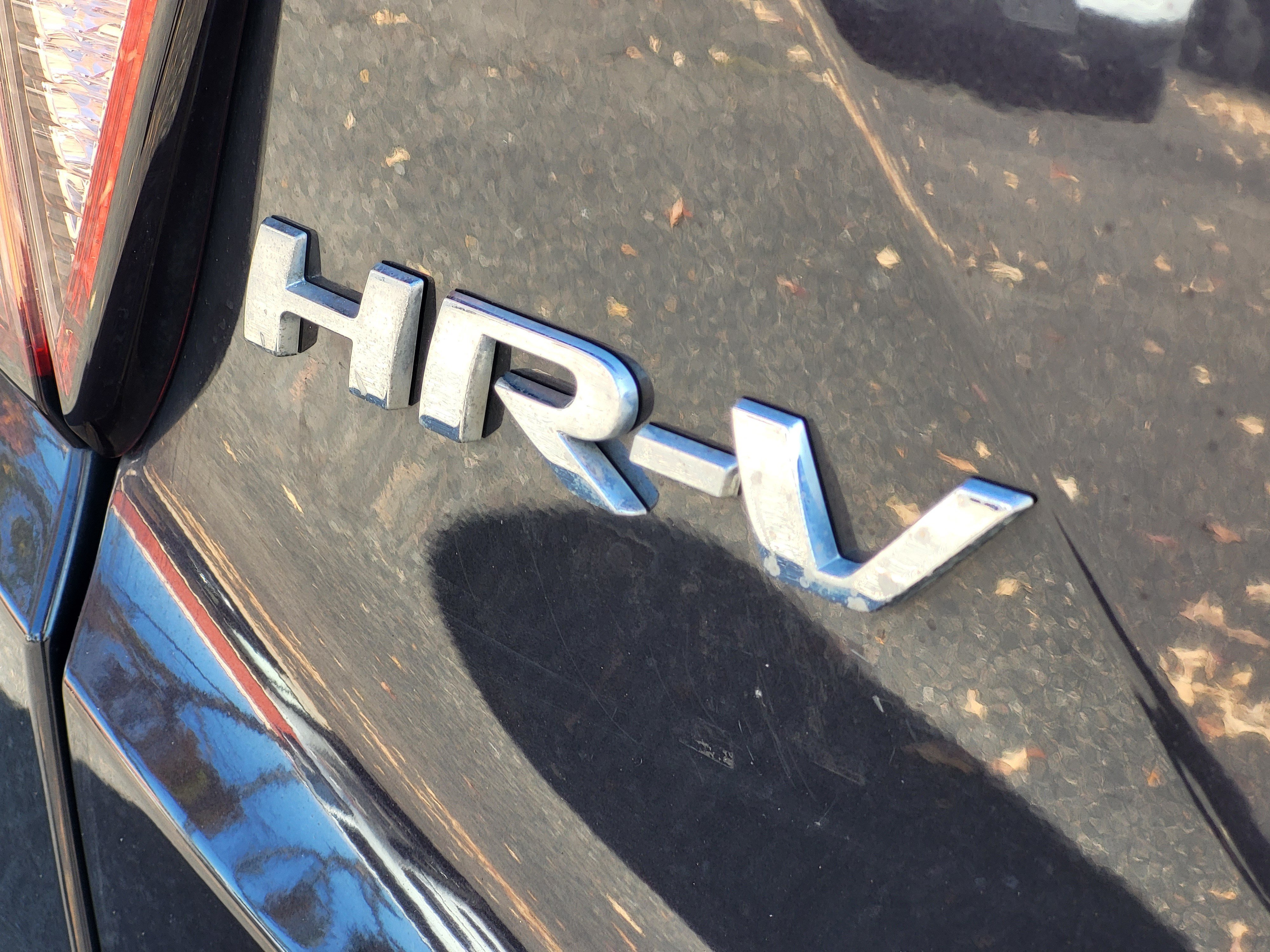 Used 2018 Honda HR-V EX-L image 9