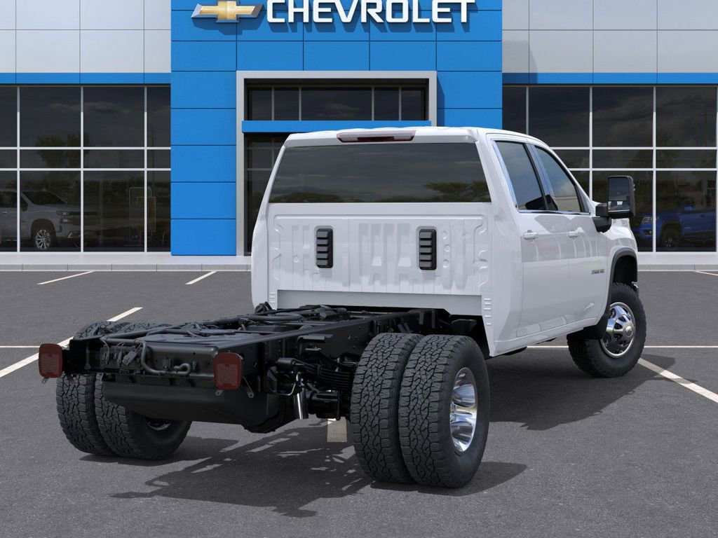 New 2026 Chevrolet Silverado 3500 LT w/ Convenience Package AWD/4WD image 4