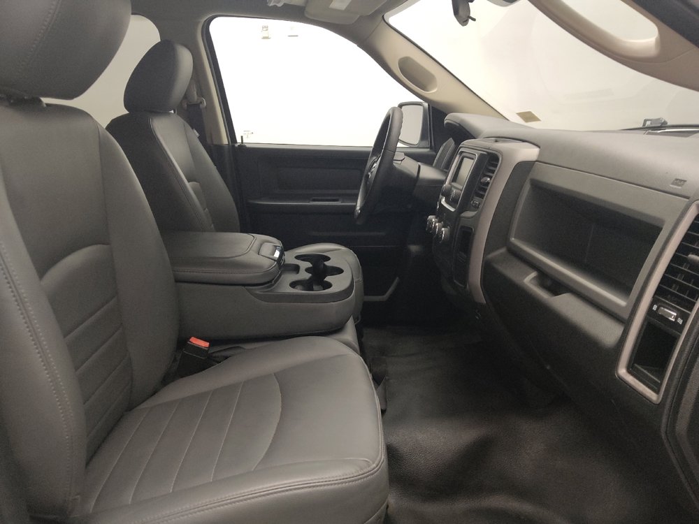Used 2017 RAM 1500 Tradesman RWD image 21