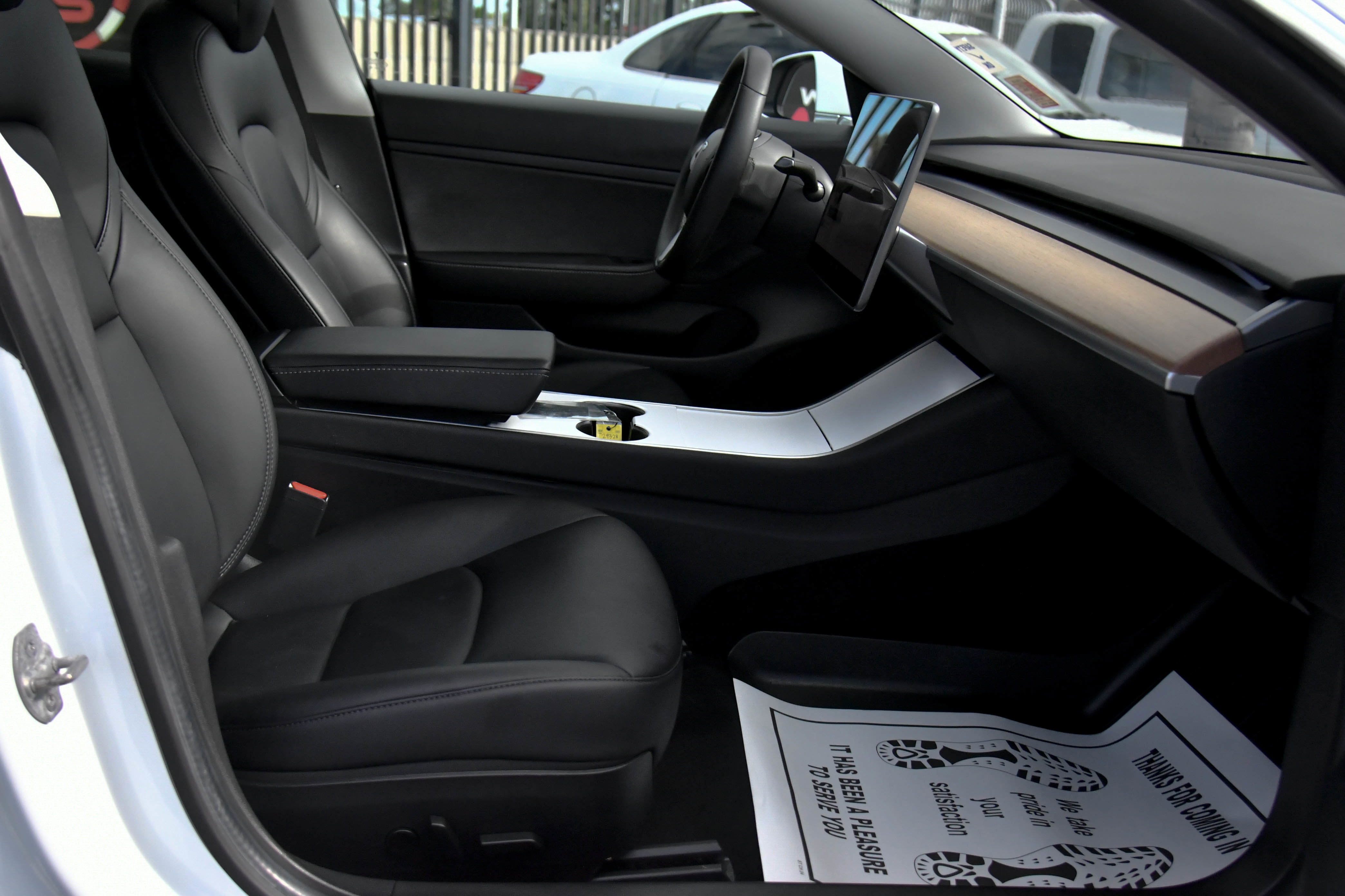 Used 2020 Tesla Model 3 Standard Range RWD image 40