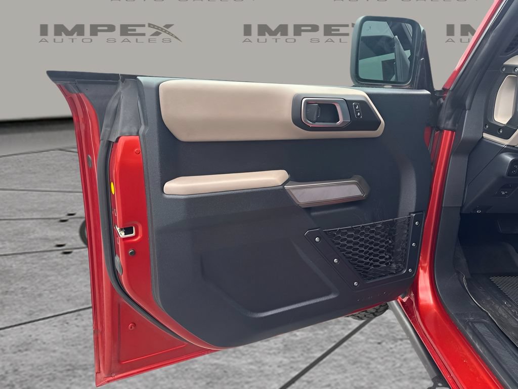 Used 2023 Ford Bronco Wildtrak AWD/4WD image 17
