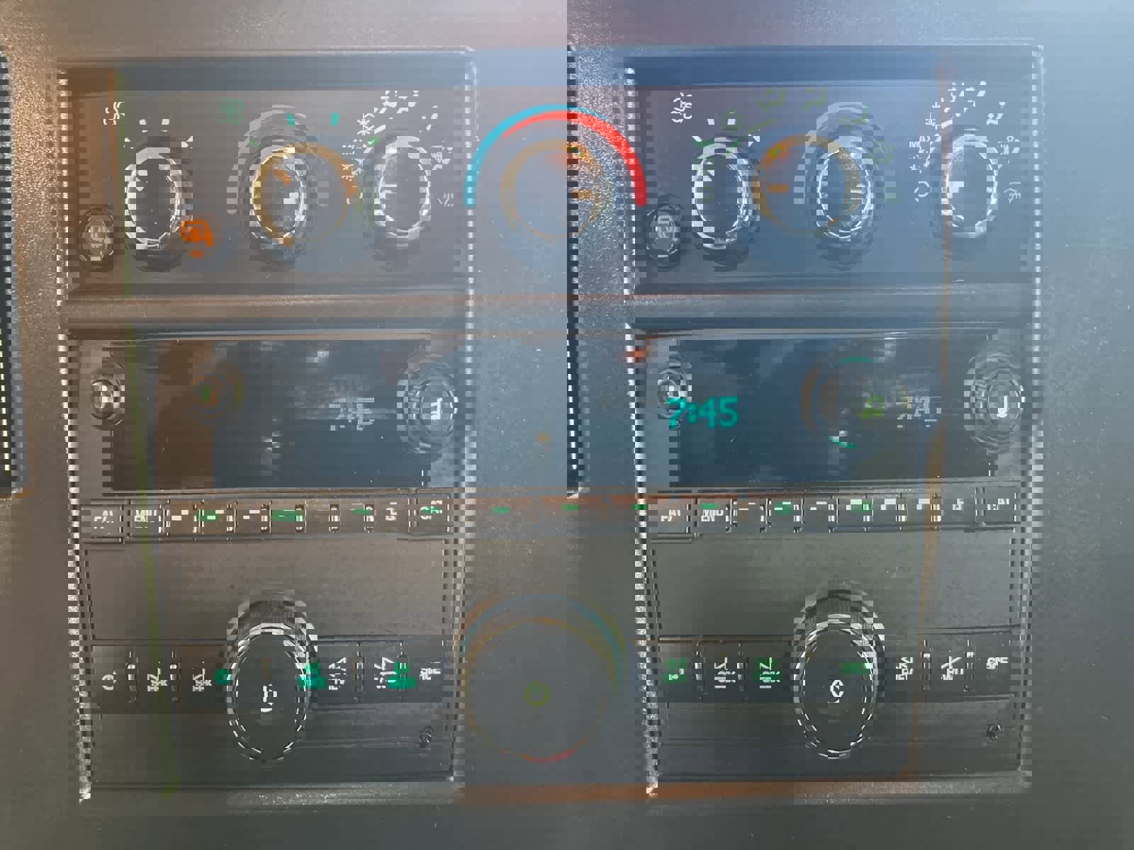 Used 2024 GMC Savana 2500 w/ Driver Convenience Package image 17