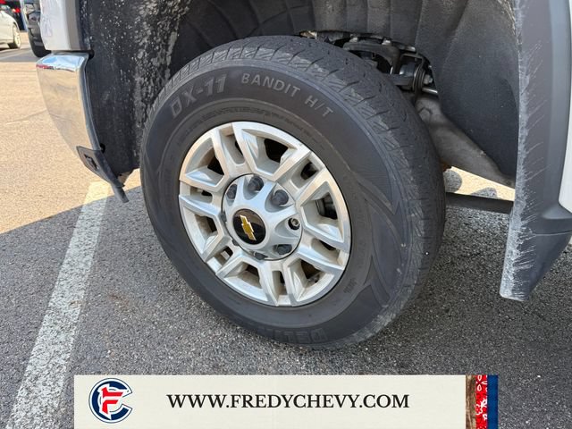 Used 2025 Chevrolet Silverado 2500 LT w/ Convenience Package AWD/4WD image 12