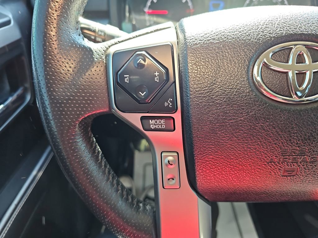 Used 2023 Toyota 4Runner SR5 AWD/4WD image 20