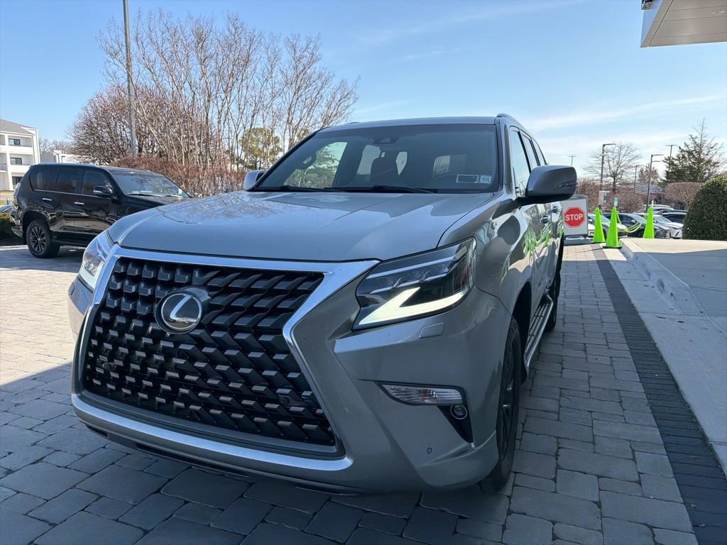 Used 2020 Lexus GX 460 Premium w/ Premium Package image 34