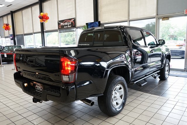 Used 2023 Toyota Tacoma SR image 14