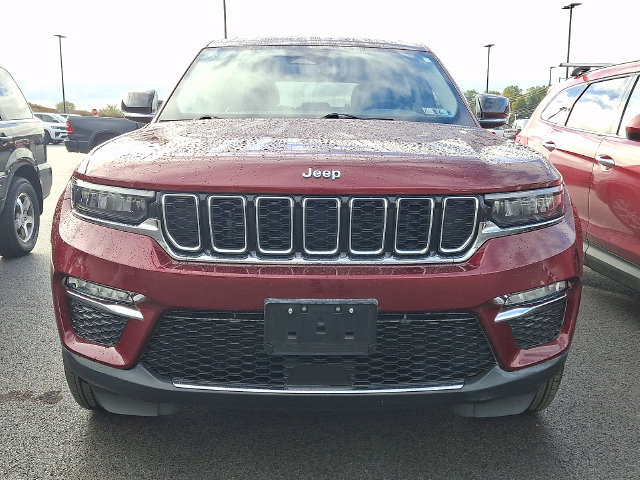 Used 2024 Jeep Grand Cherokee Limited AWD/4WD image 2