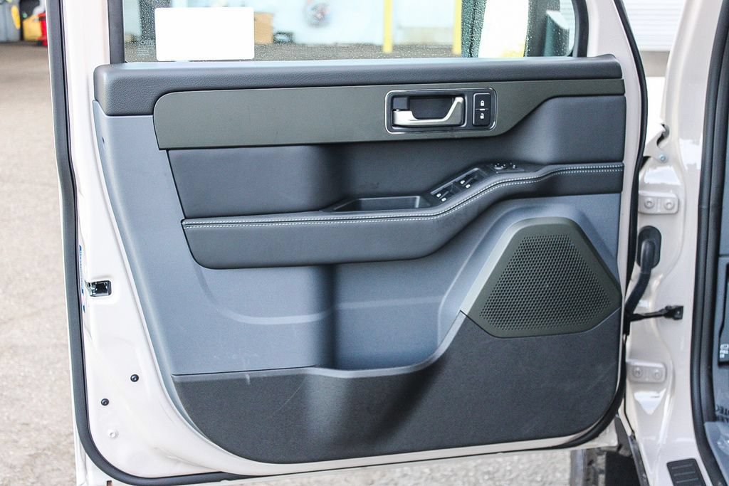 Used 2025 INEOS Grenadier AWD/4WD image 24