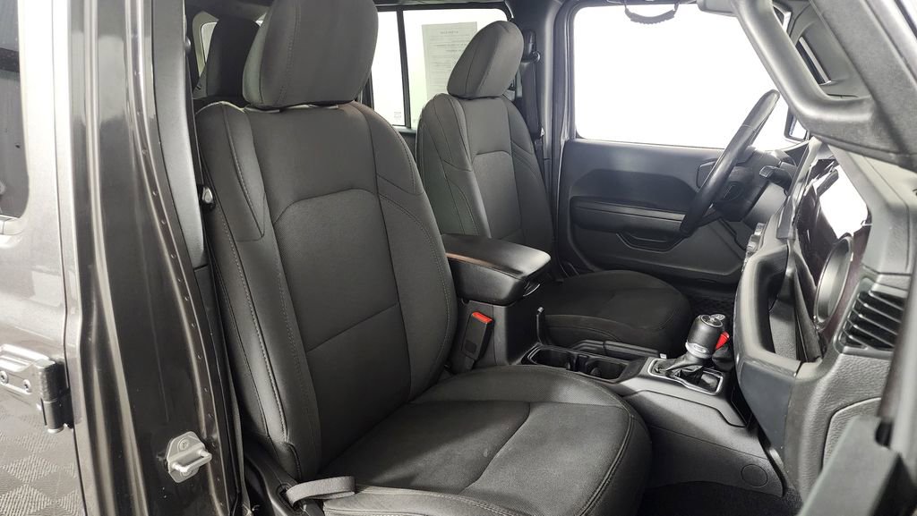 Used 2019 Jeep Wrangler Unlimited Sport image 34
