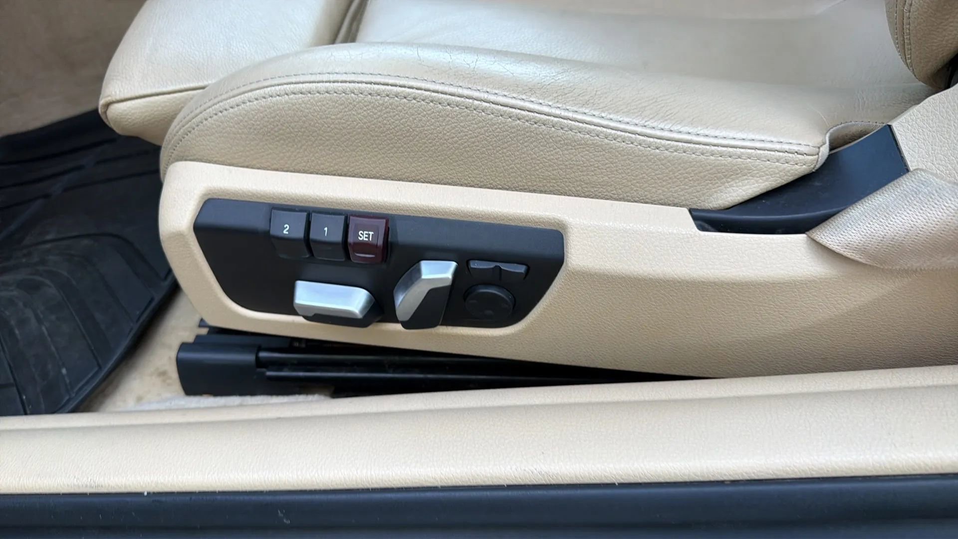 Used 2016 BMW 435i Convertible RWD image 22