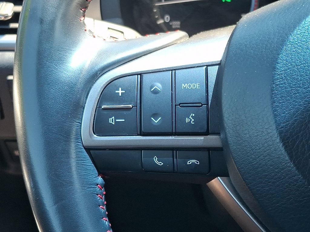 Used 2023 Lexus GX 460 Premium w/ Accessory Package AWD/4WD image 23