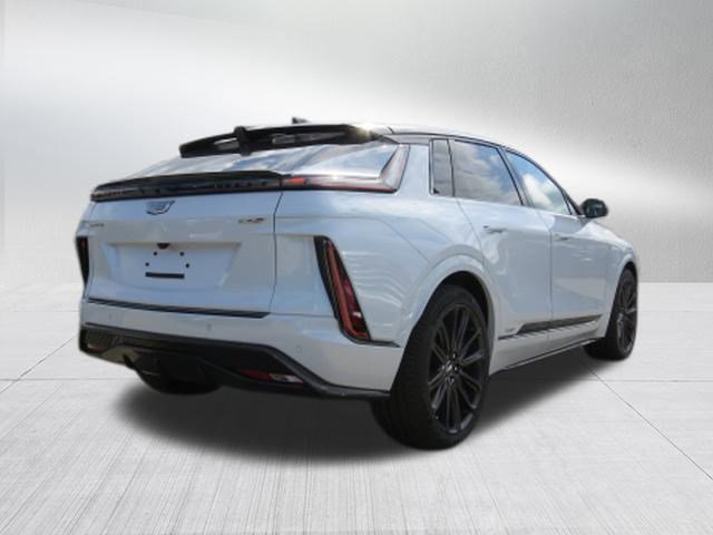 New 2026 Cadillac Lyriq V w/ Exterior Carbon Fiber Package image 3