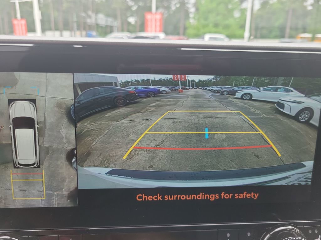 Certified 2026 Toyota Highlander Limited AWD/4WD image 21