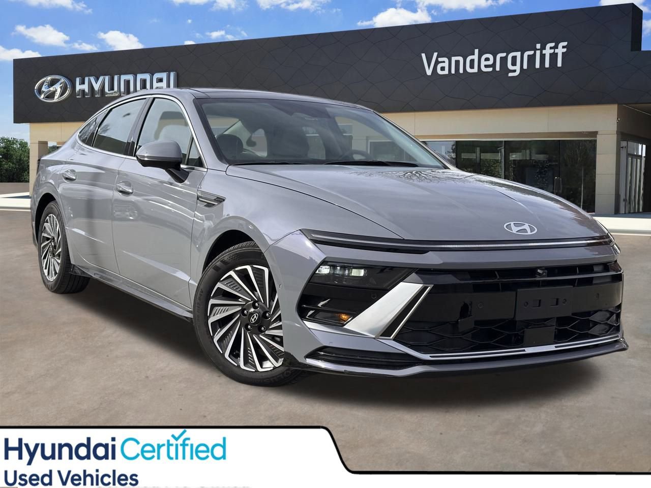 Certified 2025 Hyundai Sonata Limited