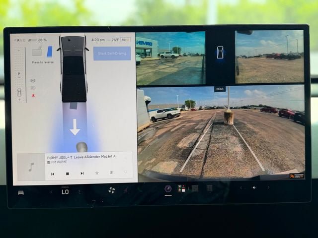 Used 2024 Tesla Cybertruck AWD Crew Cab image 41