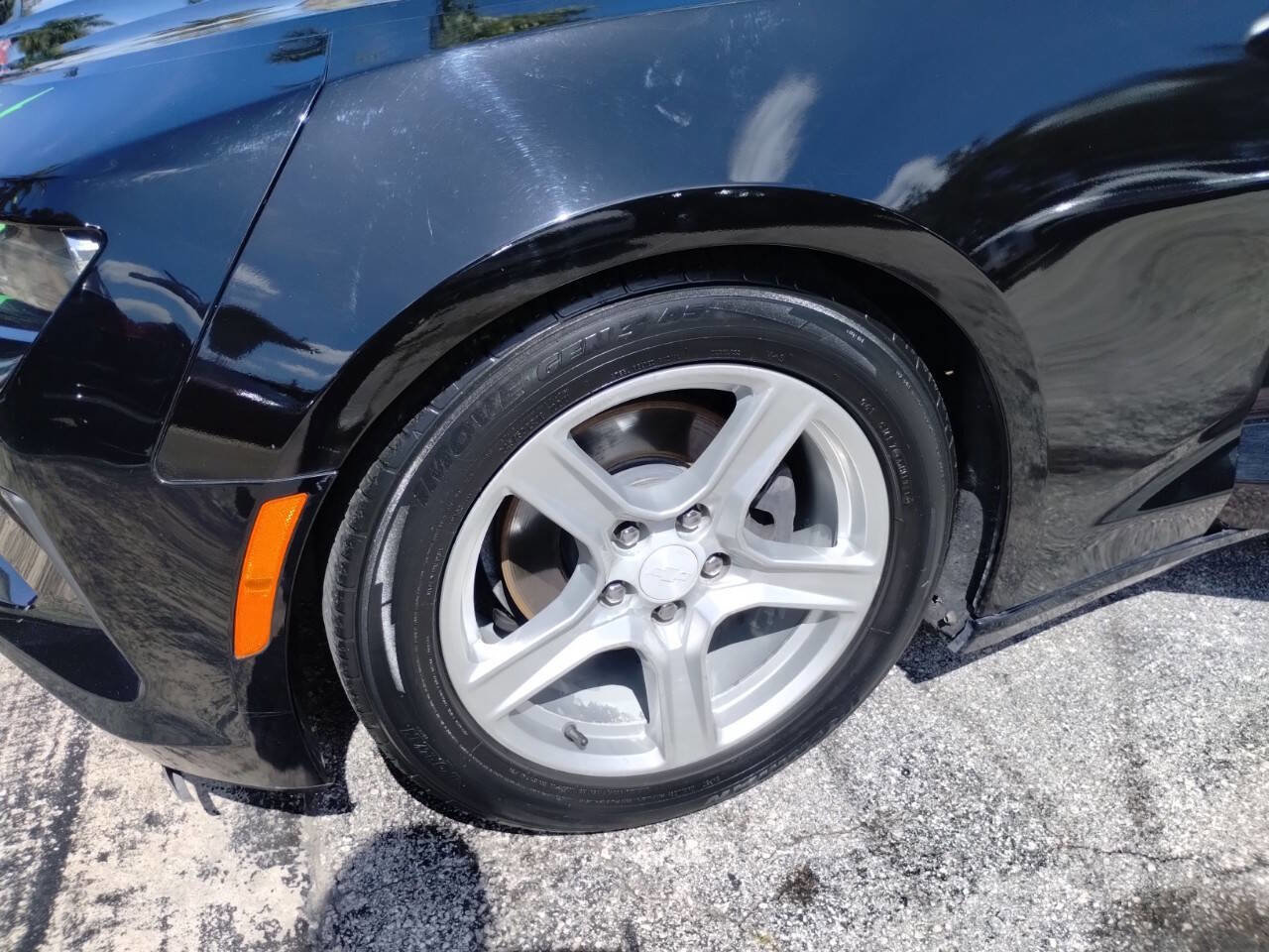 Used 2016 Chevrolet Camaro LT image 32