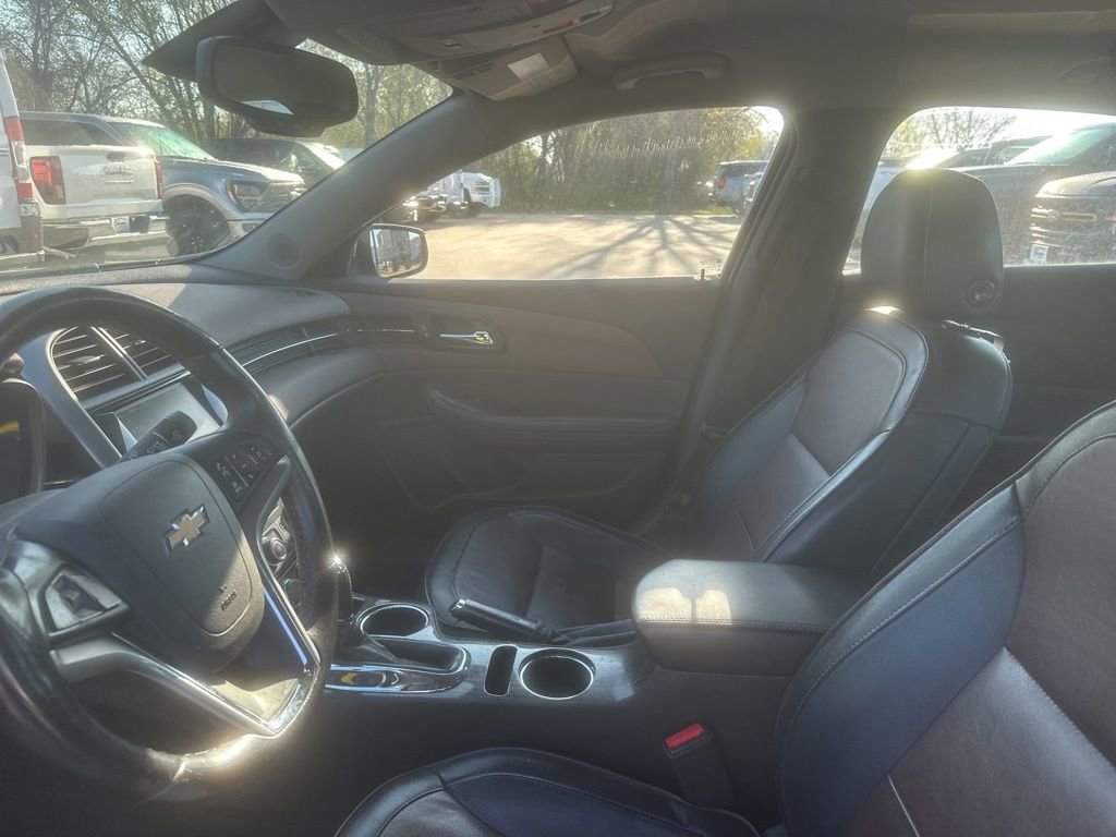 Used 2015 Chevrolet Malibu LTZ image 16