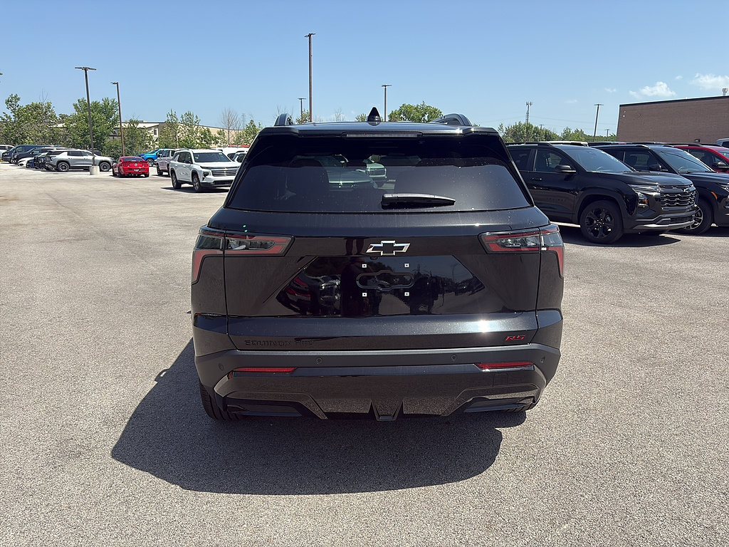 New 2027 Chevrolet Equinox RS w/ Convenience Package III AWD/4WD image 4