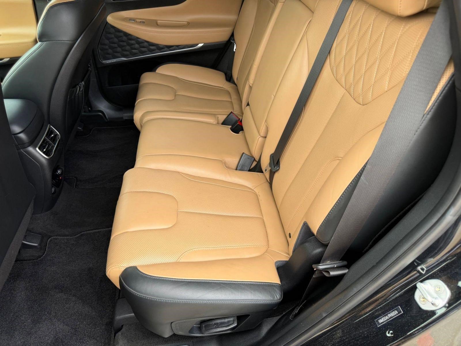 Used 2023 Hyundai Santa Fe Calligraphy image 14