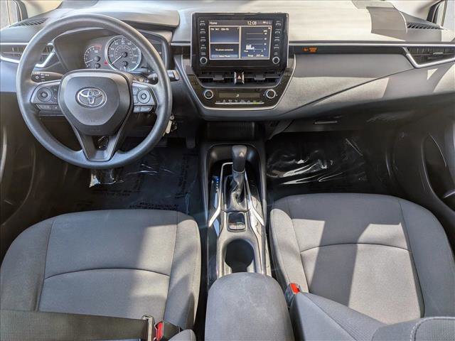 Used 2020 Toyota Corolla LE FWD image 18