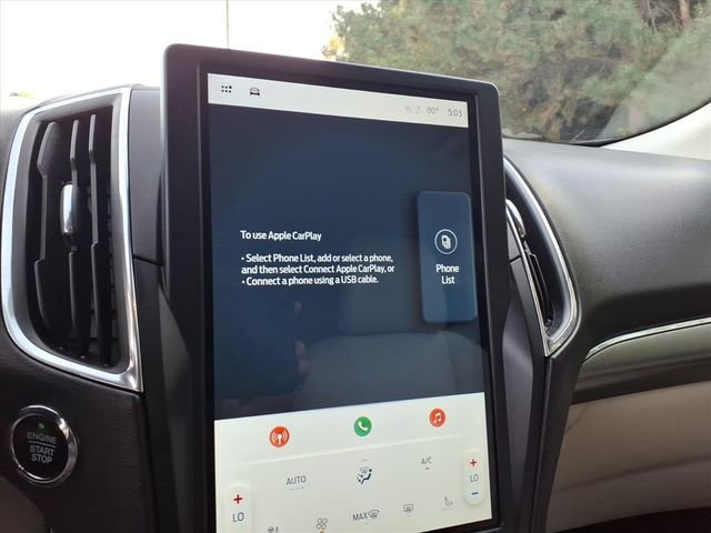 Used 2022 Ford Edge Titanium image 17