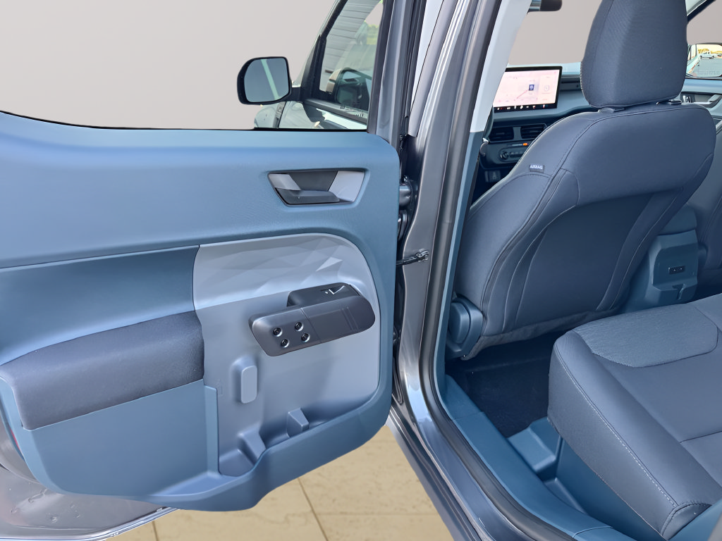 New 2026 Ford Maverick XL FWD image 30